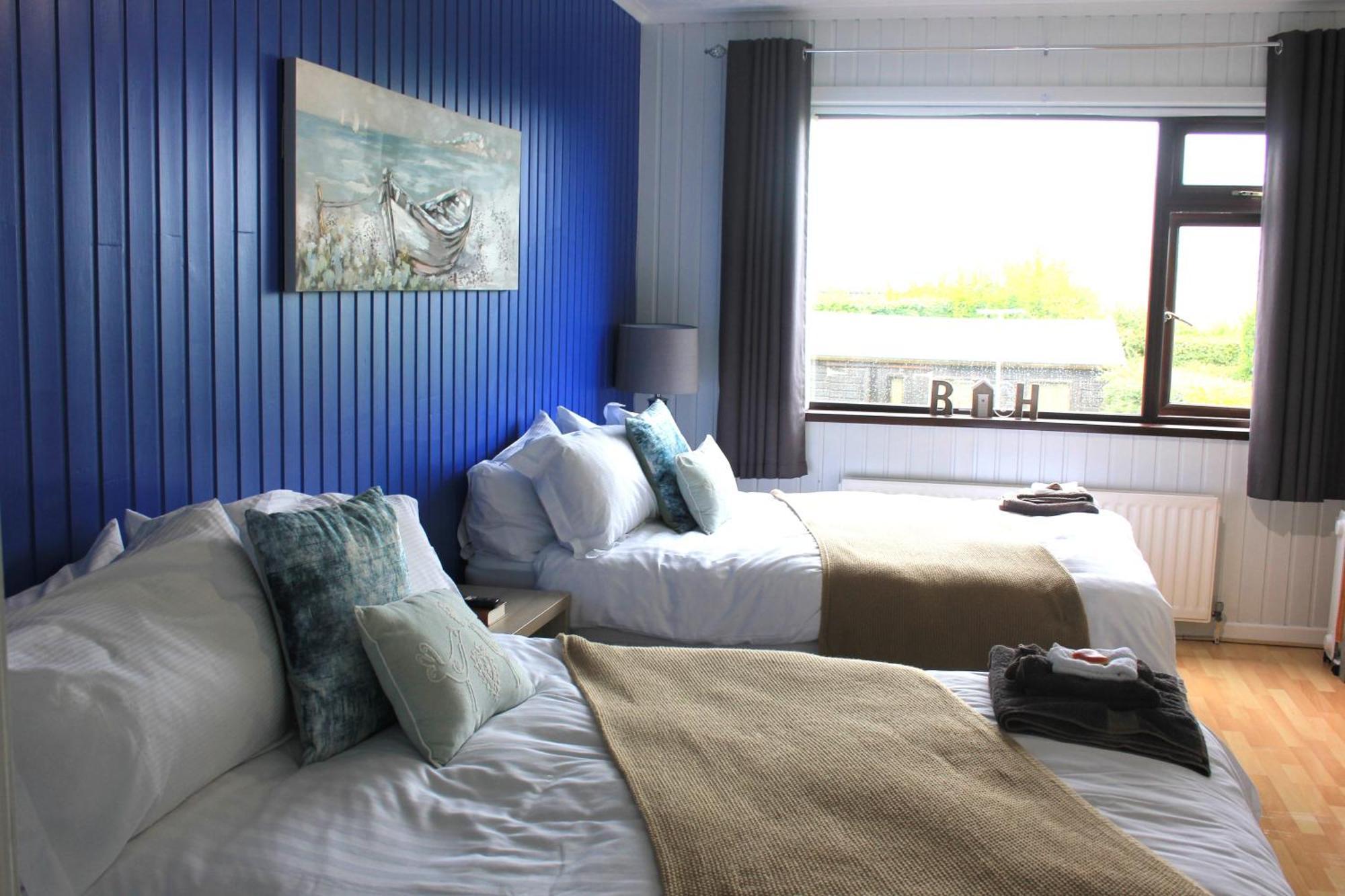 Cairnview Bed And Breakfast Larne Bagian luar foto