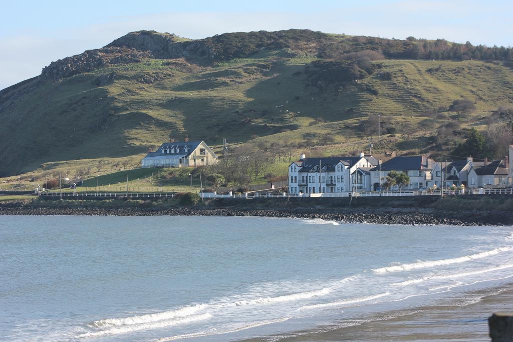 Cairnview Bed And Breakfast Larne Bagian luar foto